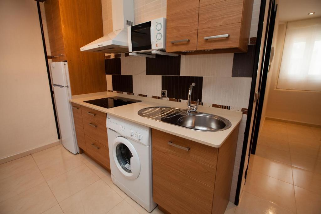 Apartahotel Al Alba Pozo Alcon Bilik gambar